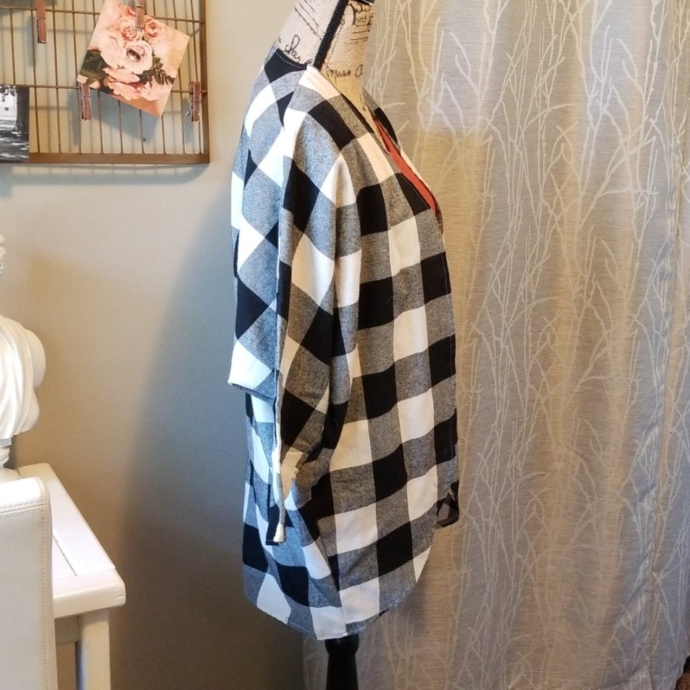 Plaid Cardigan - Picture 3 of 5